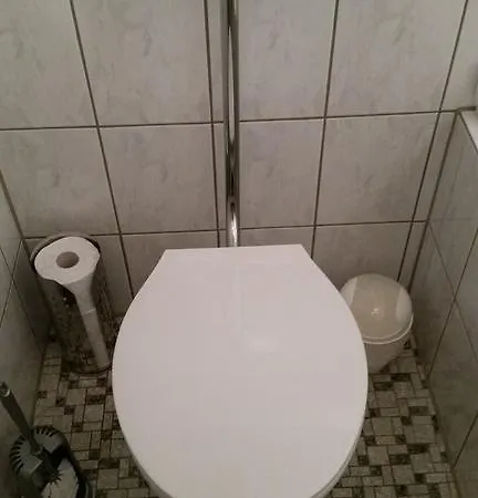 Homestay Gaestezimmer Mueller Neuss